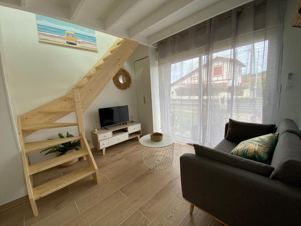 Superbe Appartement Climatise Entre Mer Et Montagne Anglet Exterior photo